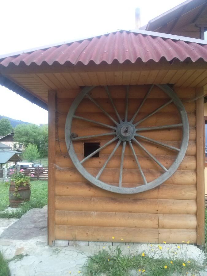 Starovitska Hata - Ethno-Cottage Verhovîna Exterior foto